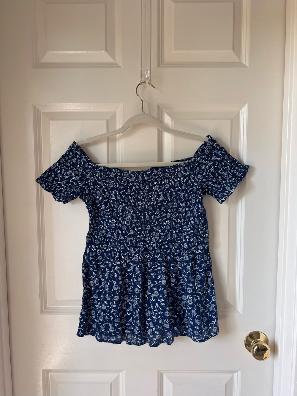 Old Navy Navy Blue Floral Off-Shoulder Smocked Peplum Top
